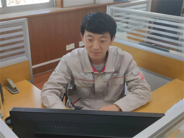 南陽中聯(lián)5月2日  “五一”勞動節(jié)你的堅守值得被看見之二506.png